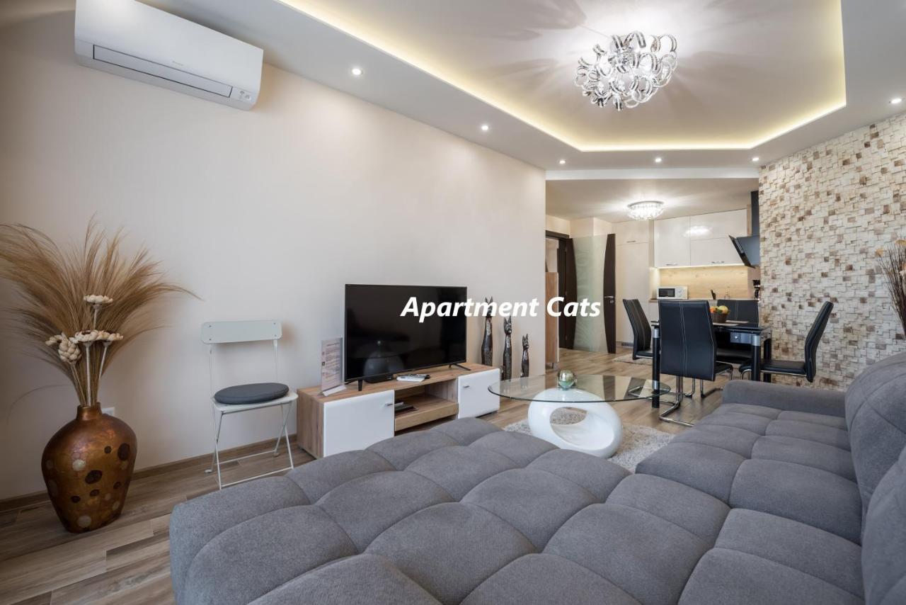 Apartments Cats Várna Kültér fotó